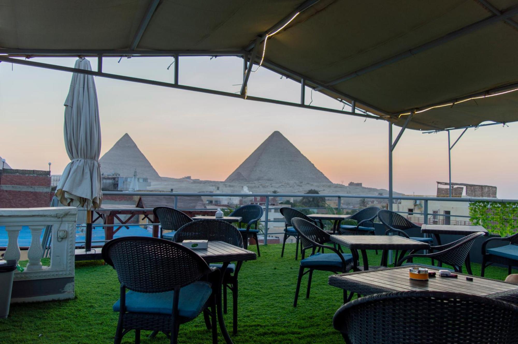 The Pyramids Gate Inn Kafrat al Jabal ภายนอก รูปภาพ