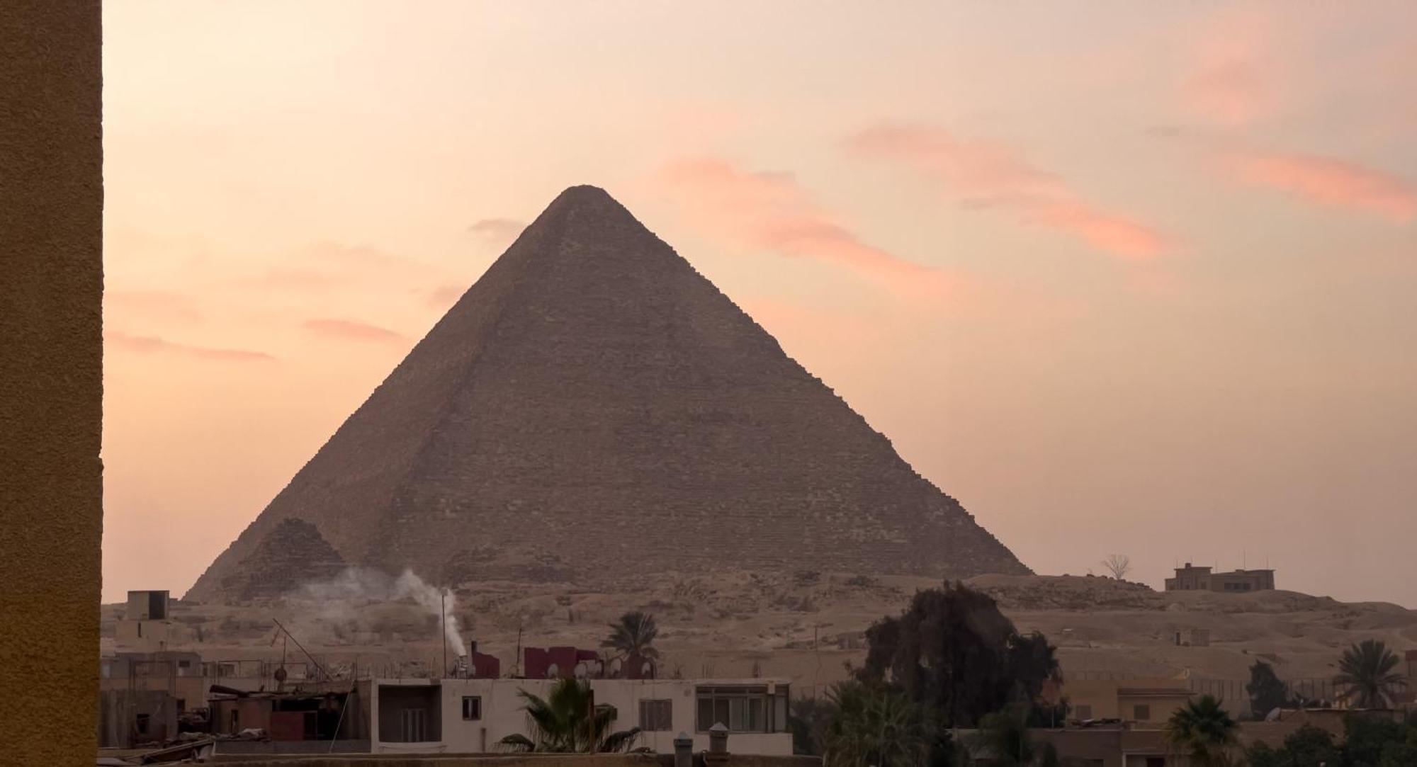 The Pyramids Gate Inn Kafrat al Jabal ภายนอก รูปภาพ